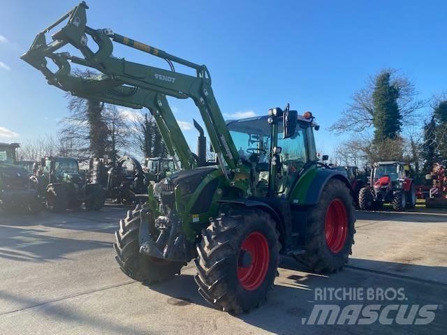 Fendt 516 Vario Traktory