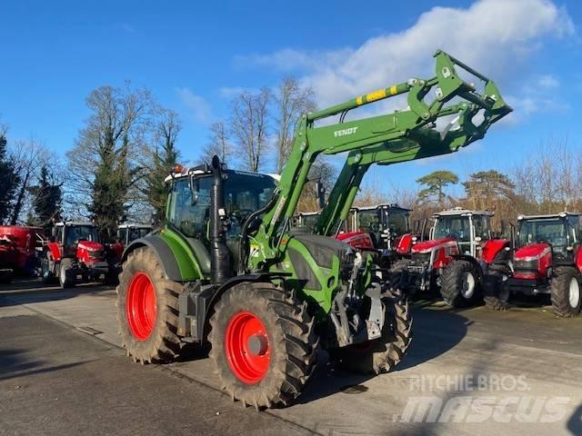 Fendt 516 Vario Traktory