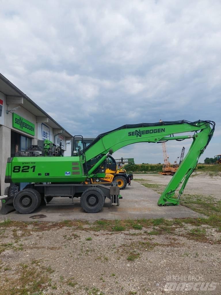 Sennebogen 821 M Stroje pre manipuláciu s odpadom