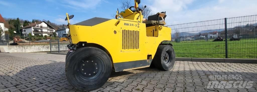 Bomag BW 3R-3 Pneumatikové valce