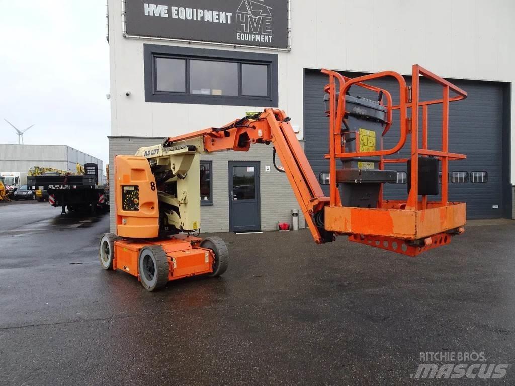 JLG E300AJP Kĺbové plošiny