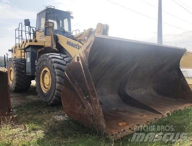 Komatsu WA 600-6 Kolesové nakladače