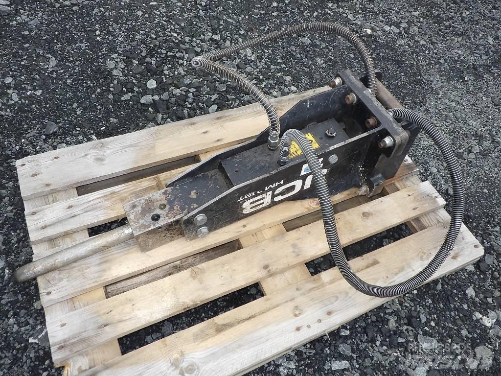 JCB HM012T Búracie kladivá / Zbíjačky
