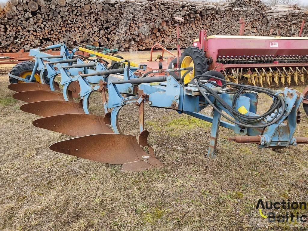 Överum CT 598 HL Pluhy