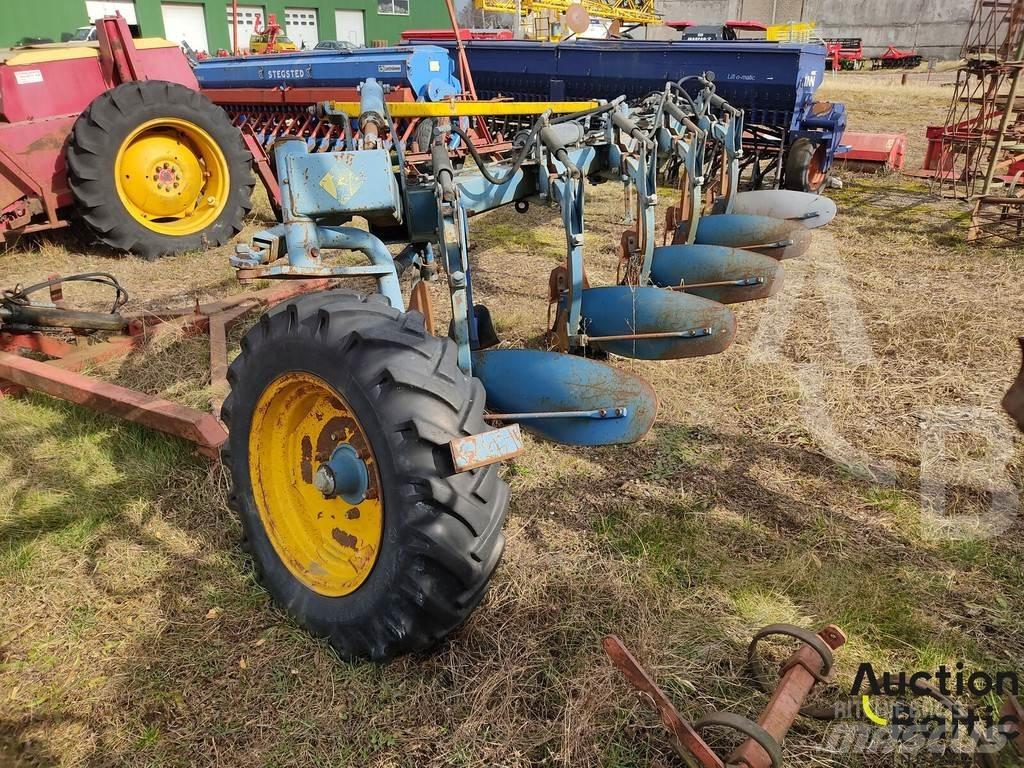 Överum CT 598 HL Pluhy