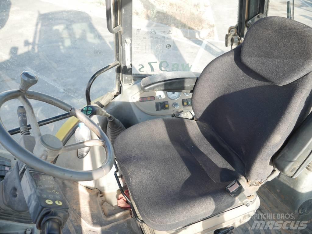 Komatsu WB 97 S-2 Rýpadlo-nakladače