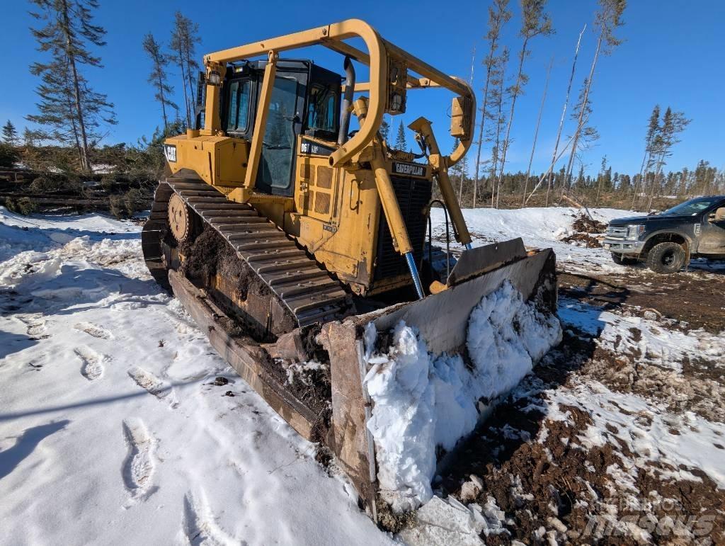 CAT D 6 T LGP Pásové dozéry