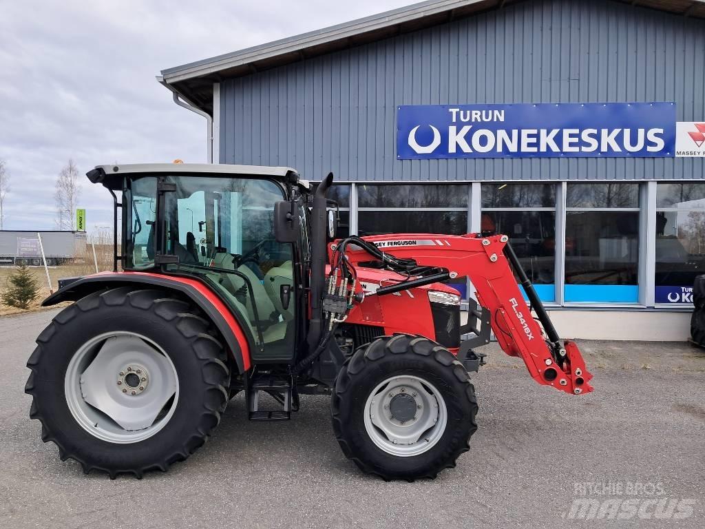 Massey Ferguson 4707 Traktory