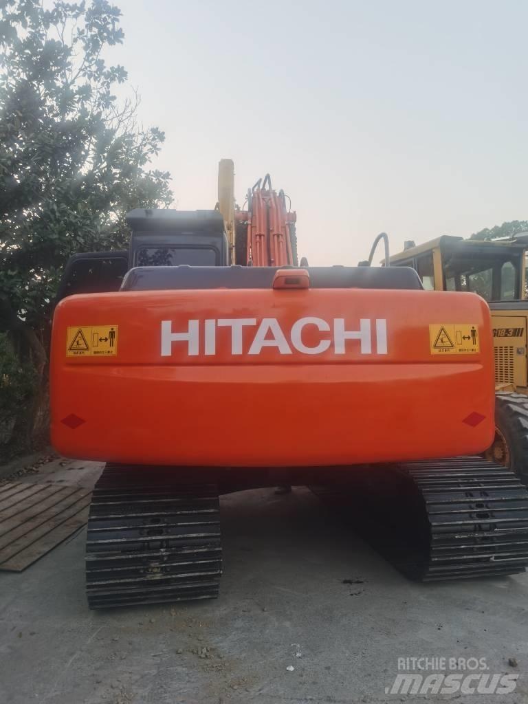 Hitachi ZX 200 Pásové rýpadlá