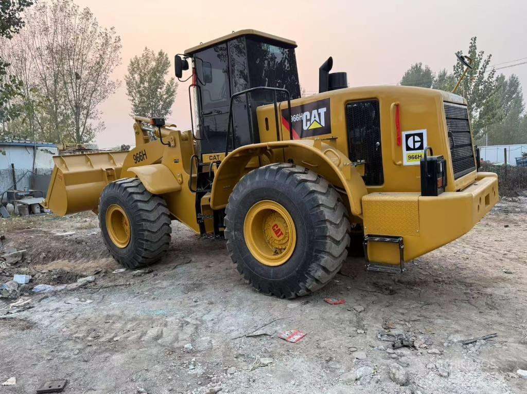 CAT 966 H Kolesové nakladače