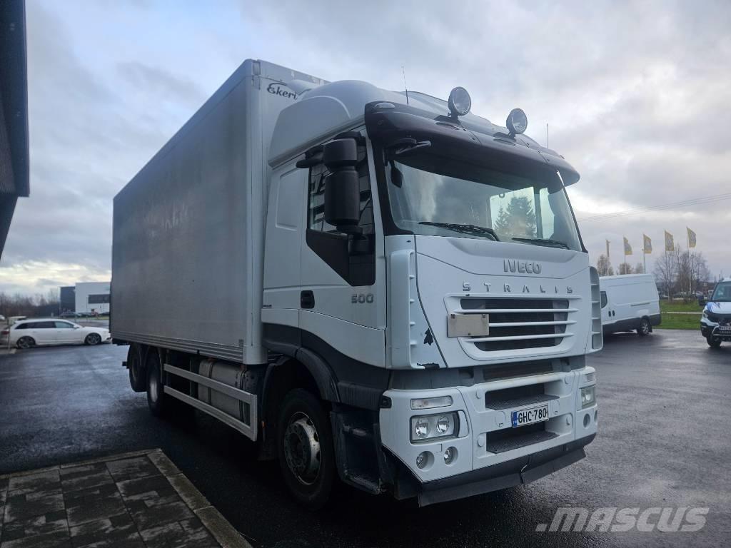 Iveco Stralis 6x2 Skriňová nadstavba