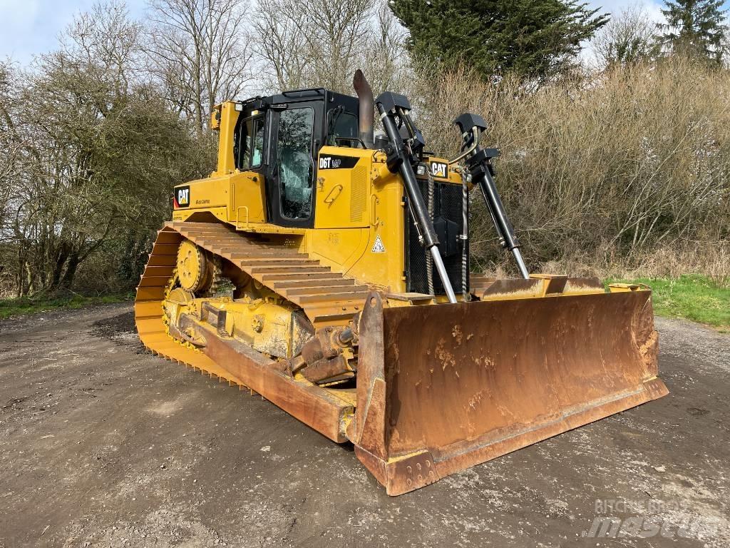 CAT D 6 T LGP EPA Pásové dozéry