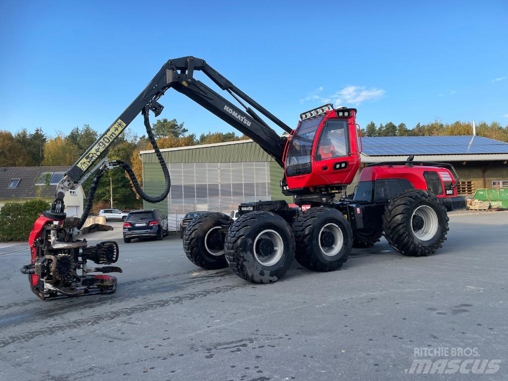 Komatsu 951 Harvestory
