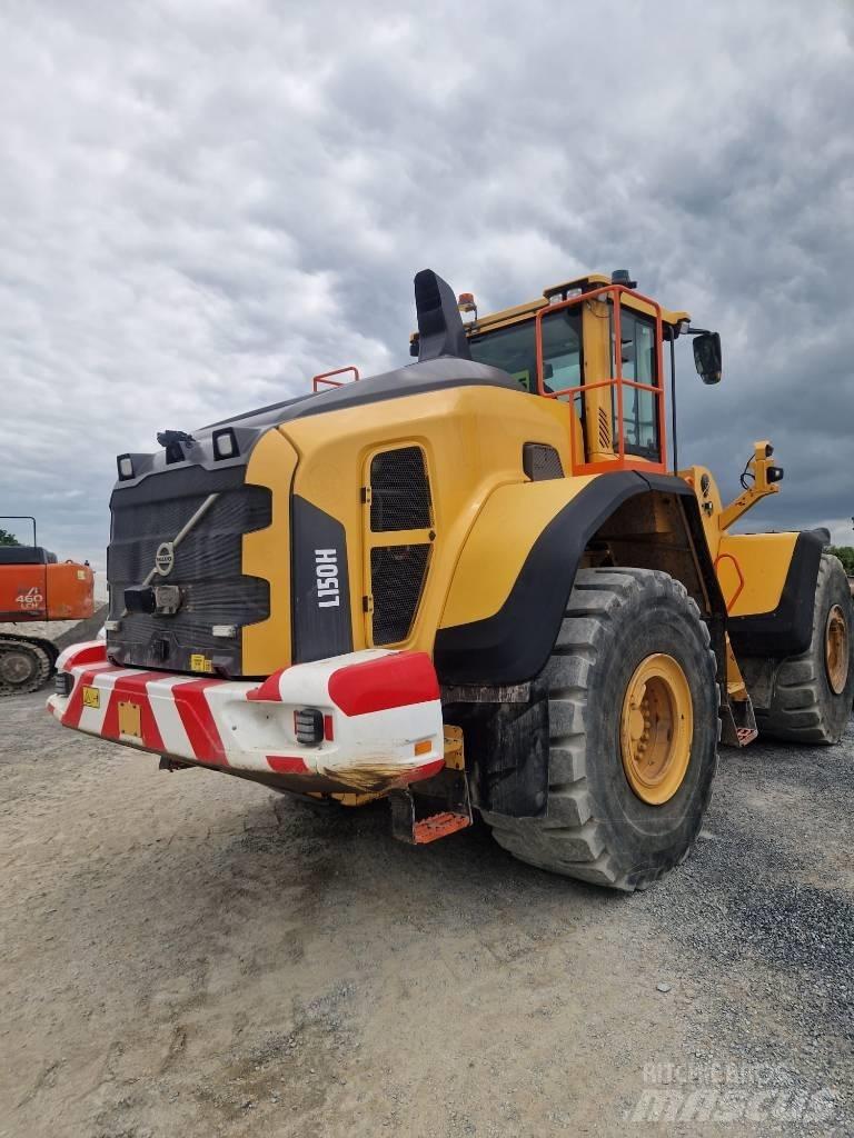 Volvo L 150 H Ťahačové valce