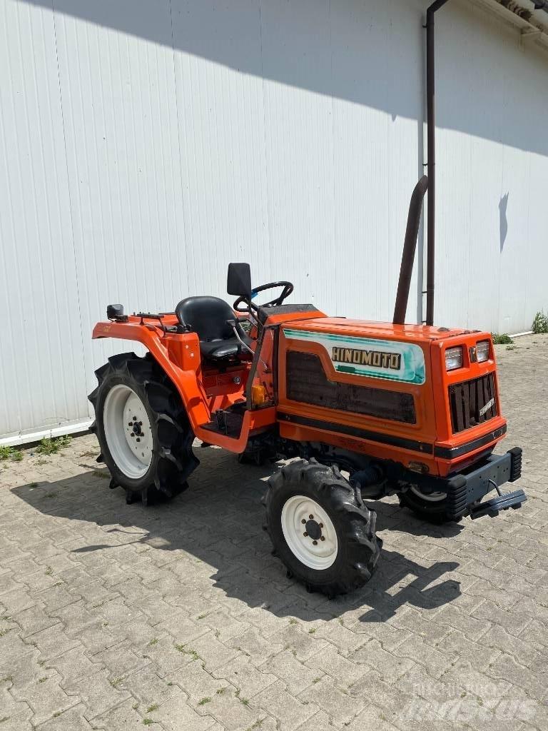 Hinomoto N 209 Kompaktné traktory