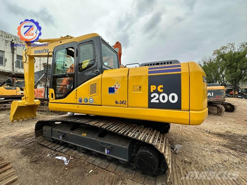 Komatsu PC 200-7 Pásové rýpadlá