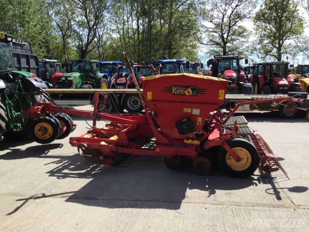 Väderstad Rapid300S Mechanické sejačky