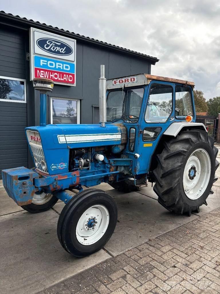 Ford 7000 Traktory