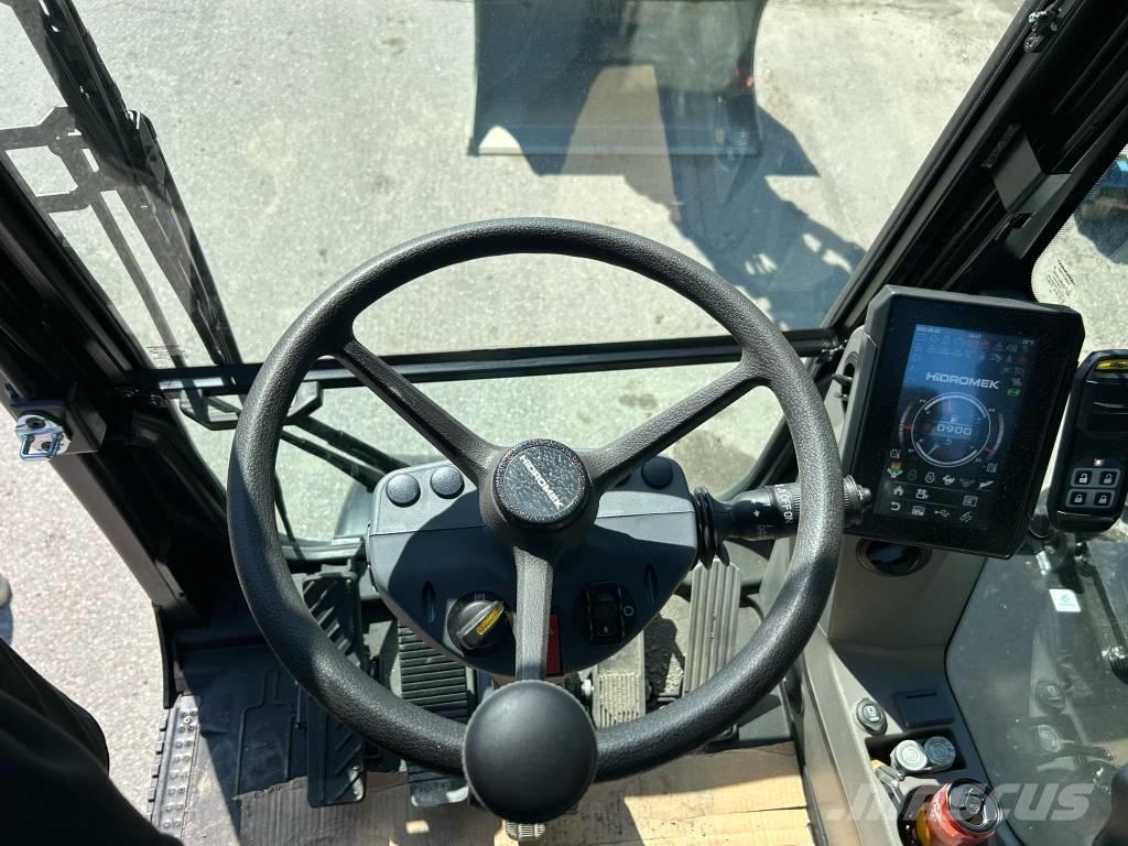 Hidromek HMK 150 WR Kolesové rýpadlá