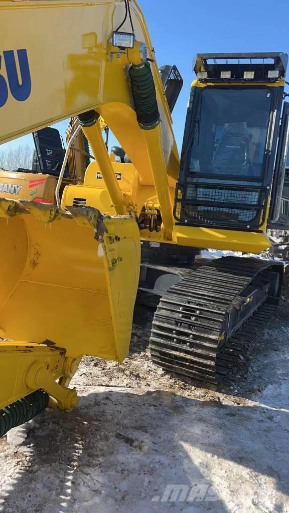 Komatsu PC 220-8 Pásové rýpadlá