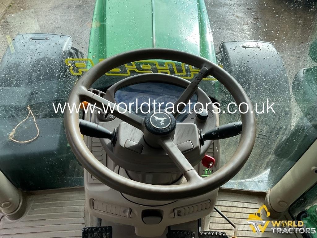 John Deere 6195 R Traktory