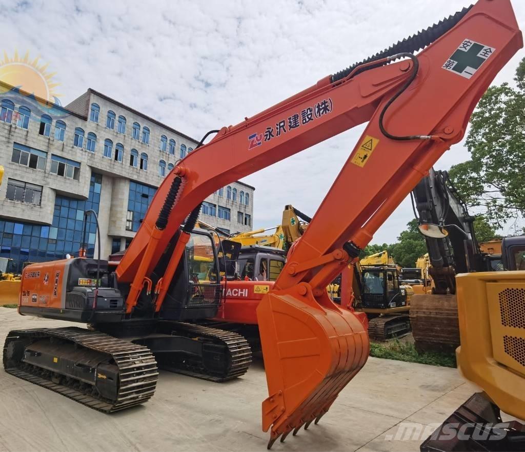 Hitachi ZX 200 Pásové rýpadlá