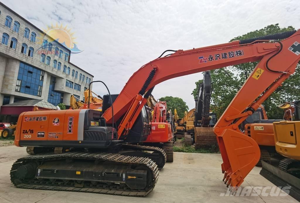 Hitachi ZX 200 Pásové rýpadlá