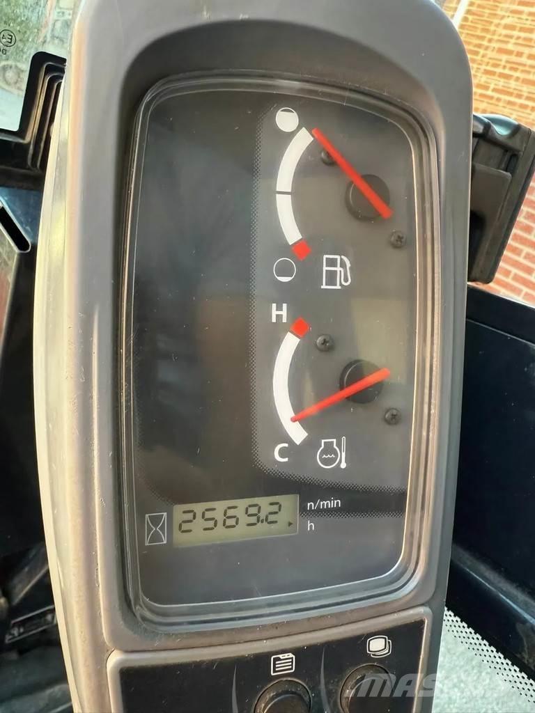 Kubota KX016-4 Mini rýpadlá < 7t