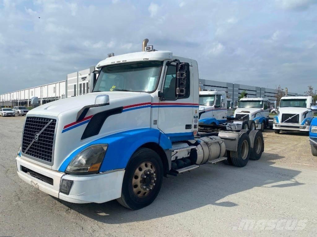 Volvo VNL Ťahače