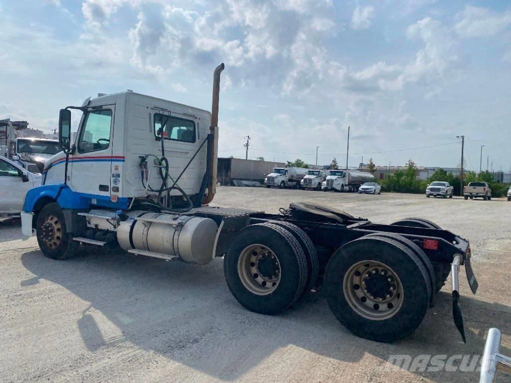 Volvo VNL Ťahače
