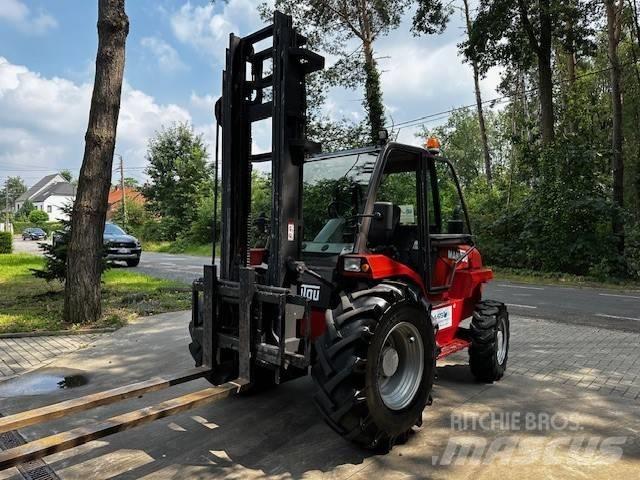 Manitou M 30.4 Terénne vysokozdvižné vozíky