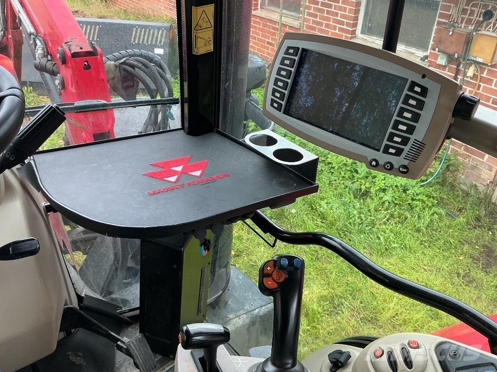 Massey Ferguson 7716 Traktory