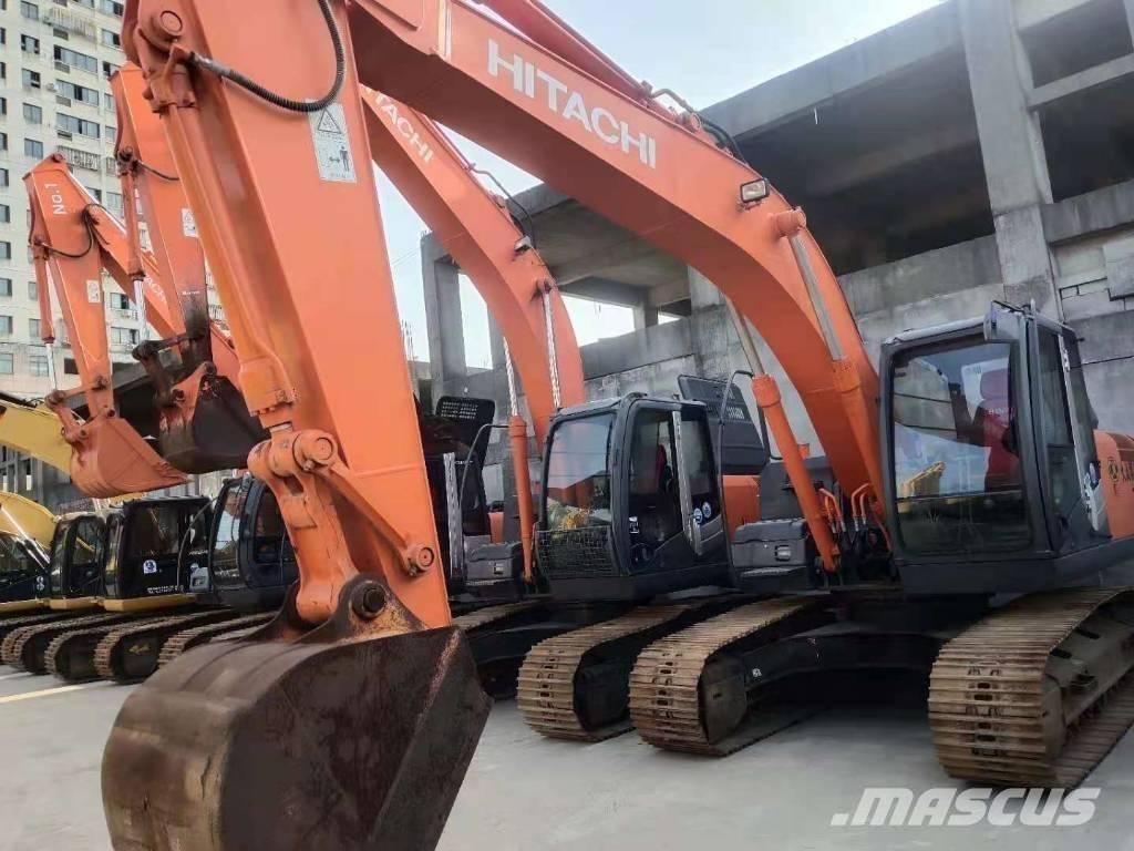 Hitachi ZX 210 Pásové rýpadlá