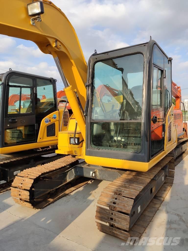 Komatsu PC 70-8 Pásové rýpadlá