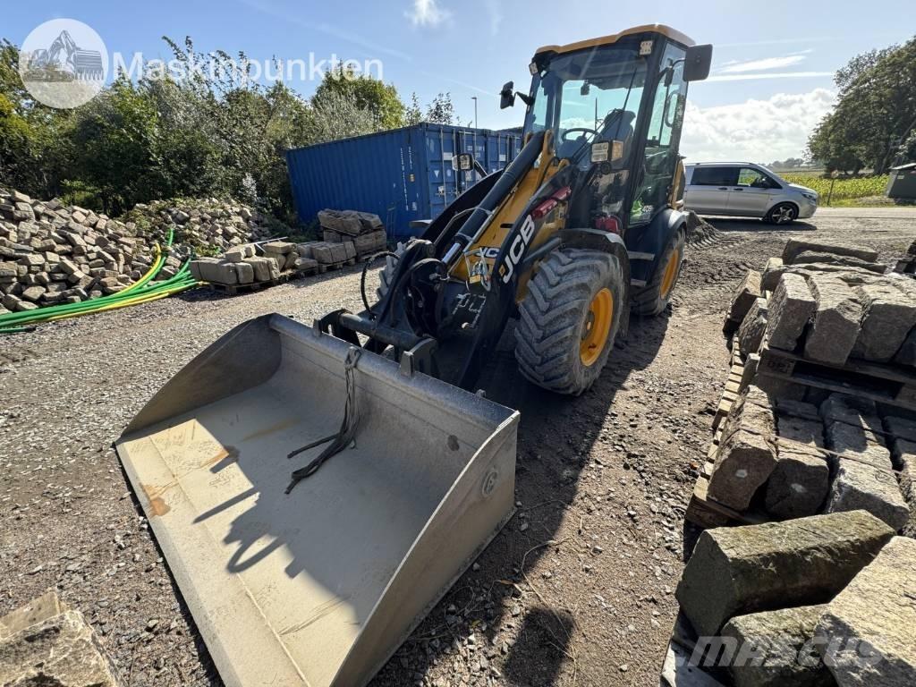 JCB 409 Kolesové nakladače