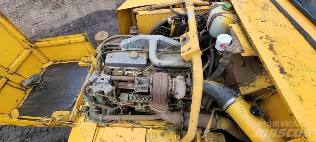 Volvo A 25 C 6x6 Kĺbové nákladné autá