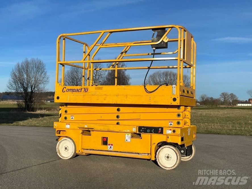 Haulotte Compact 10 Nožnicové zdvíhacie plošiny