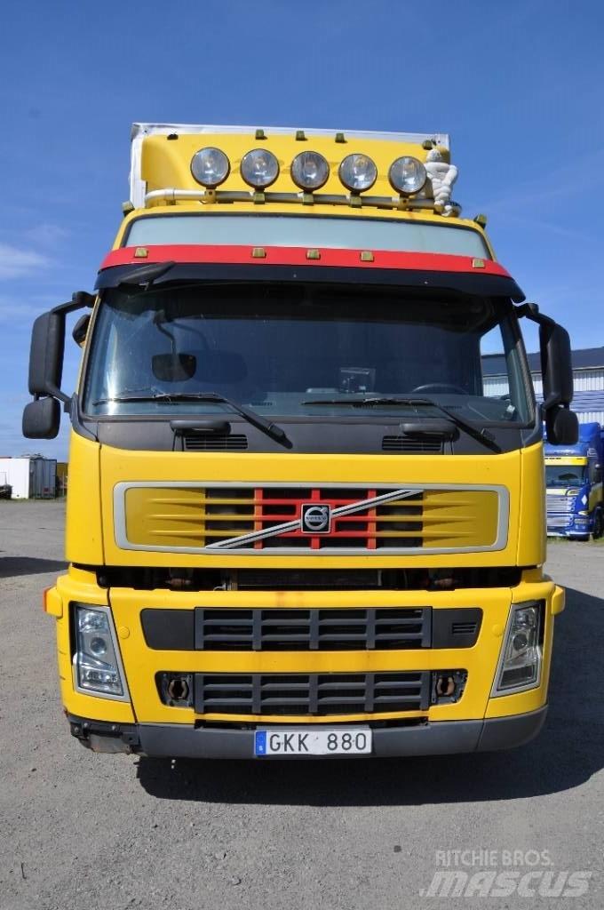 Volvo FM-340 4*2 Skriňová nadstavba