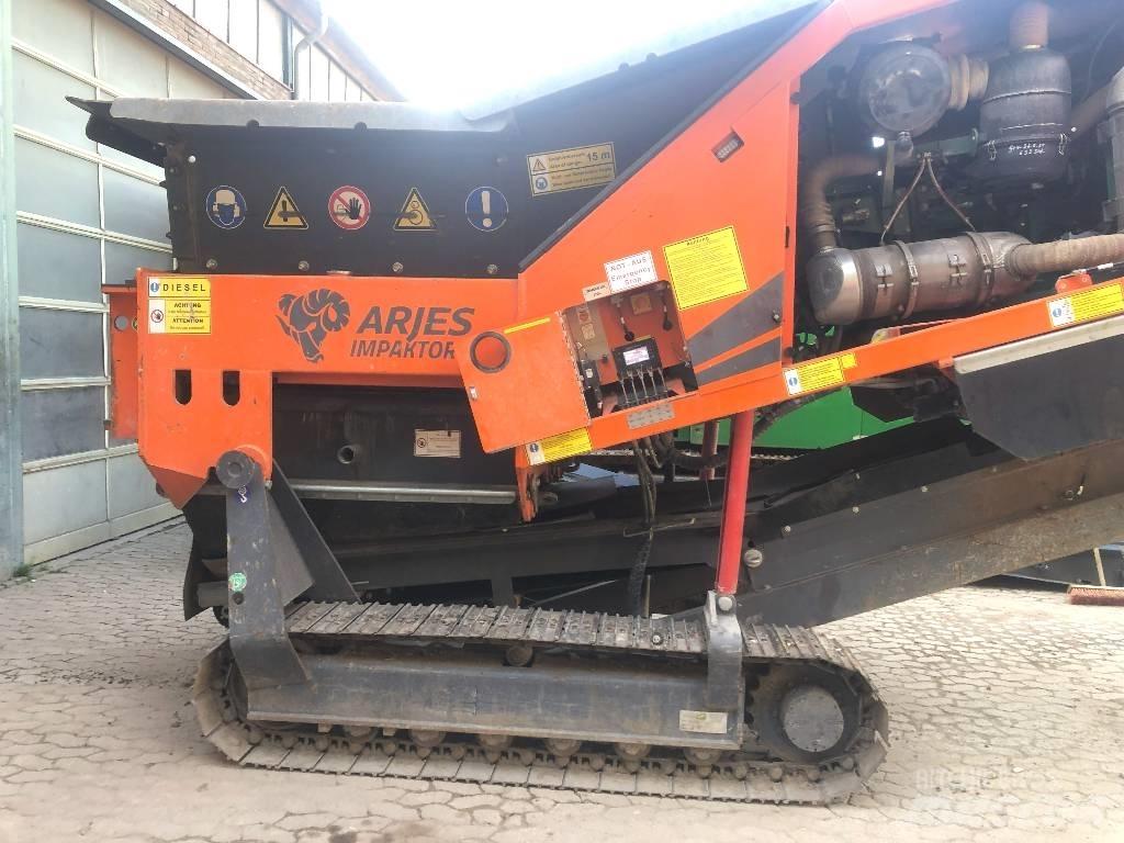 Arjes Impaktor 250 Mobilné drviče