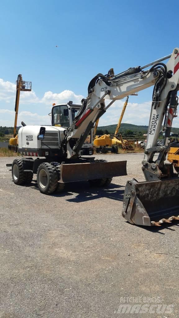Wacker Neuson 9503-2 Kolesové rýpadlá