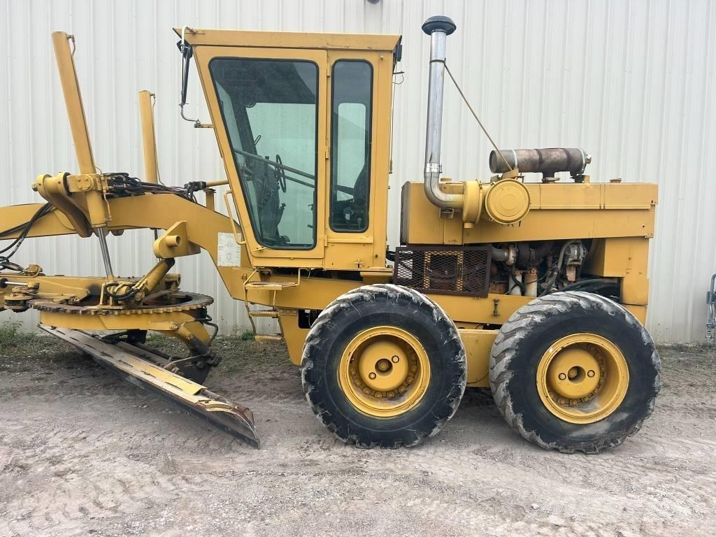 Champion 740 Grejdery