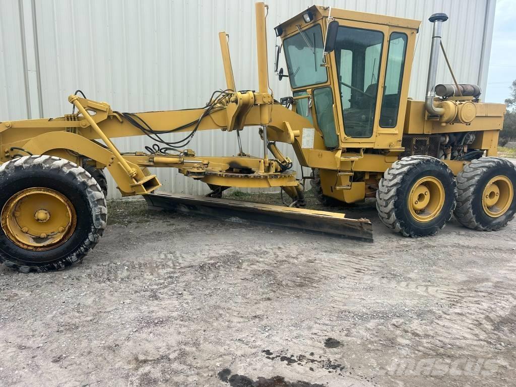 Champion 740 Grejdery