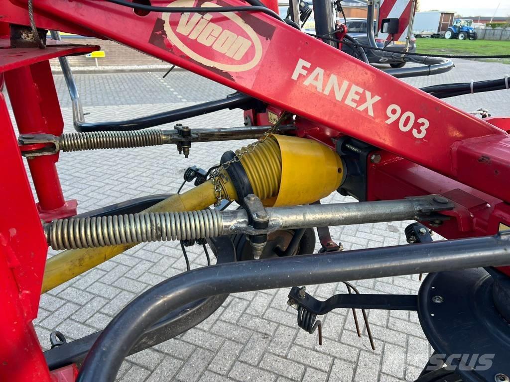 Vicon FANEX 903 Obracače a zhrabovače sena
