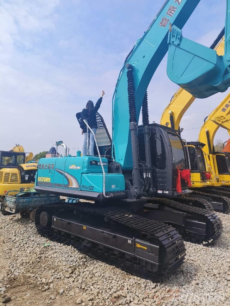 Kobelco SK 200 Pásové rýpadlá