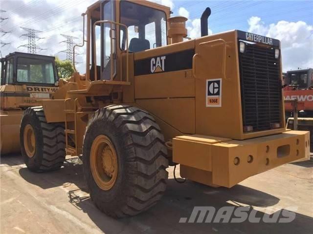 CAT 936 E Kolesové nakladače
