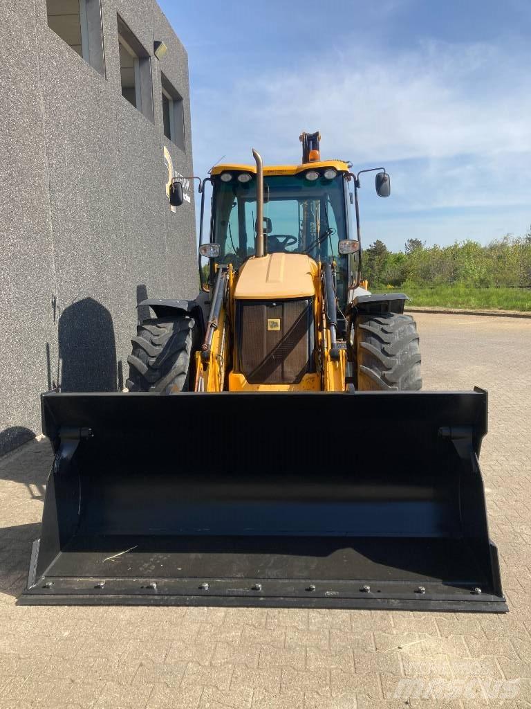 JCB 4 CX Super Rýpadlo-nakladače