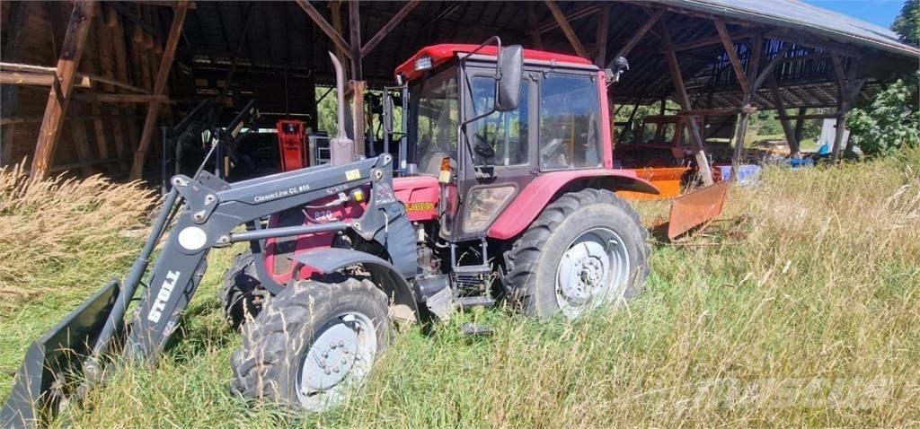 Belarus MTS 820 + FL Traktory