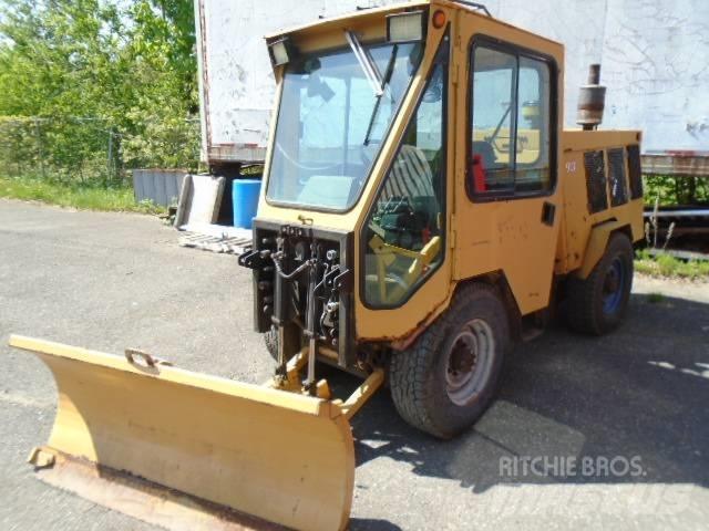 Trackless MT5T Ďalšie cestné a snežné stroje