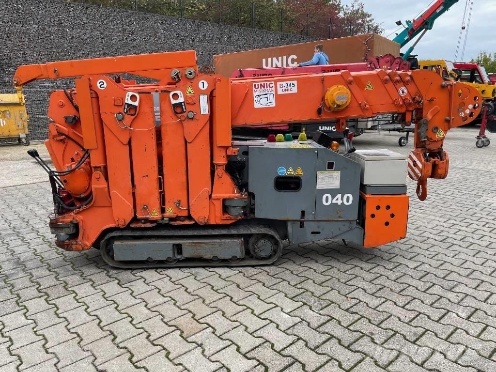 Unic B 345 Pásové žeriavy