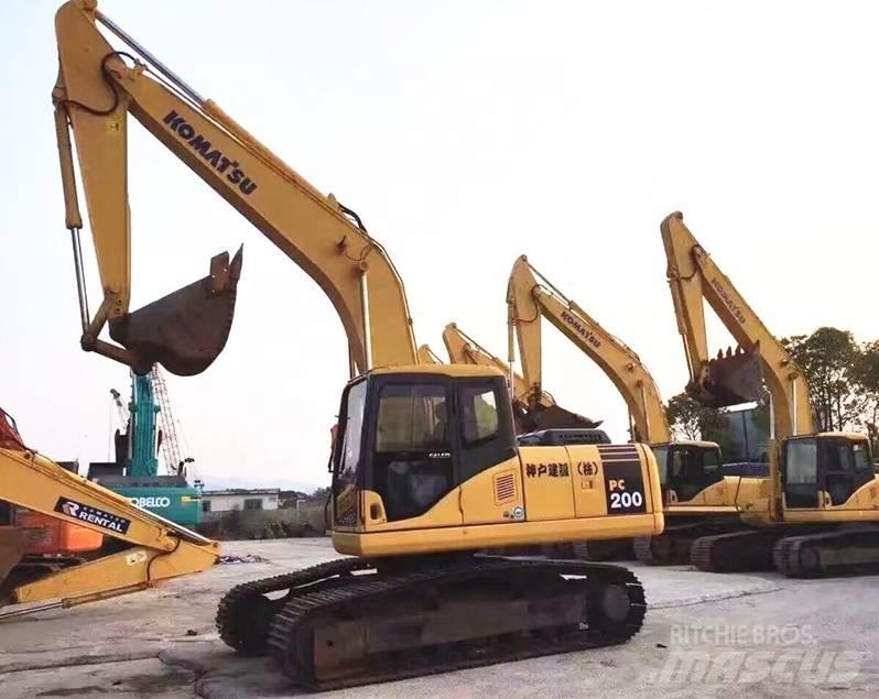 Komatsu pc200-7 Pásové rýpadlá
